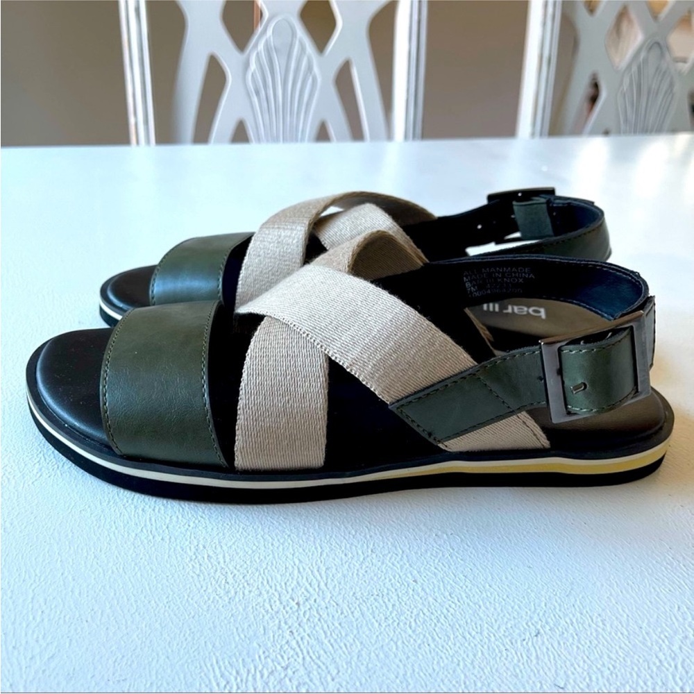 𝐍𝐄𝐖 Bar III Strappy Sandals